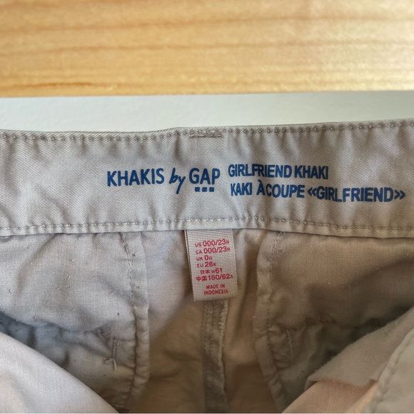 NWOT Gap Low Rise Straight Fit Girlfriend Khaki Tailored Trousers Pants in Beige - Picture 13 of 13